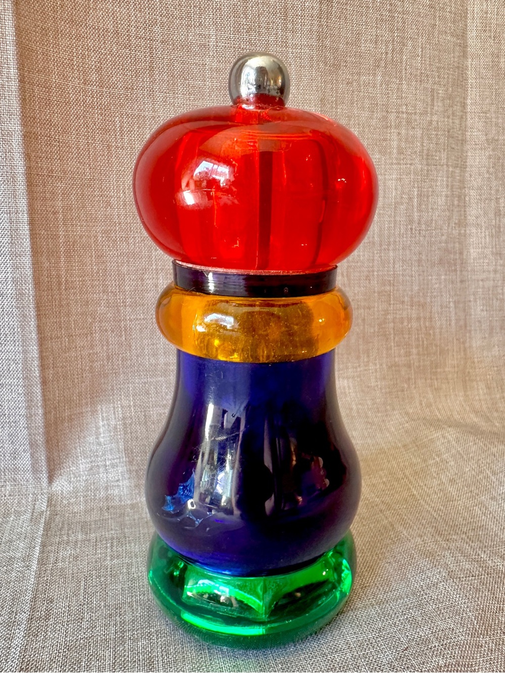 Vintage Olde Thompson Sunset Fiesta Pepper Mill Primary Colors Lucite full!